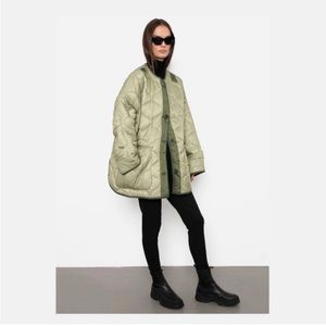 The Frankie Shop Quilted Jacket in Moss Green